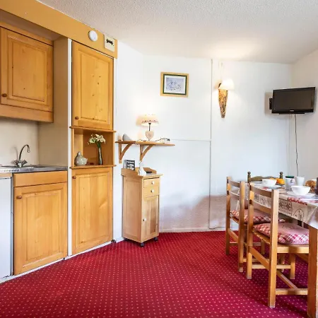 Roche Blanche 83 By Interhome Appartement Val Thorens